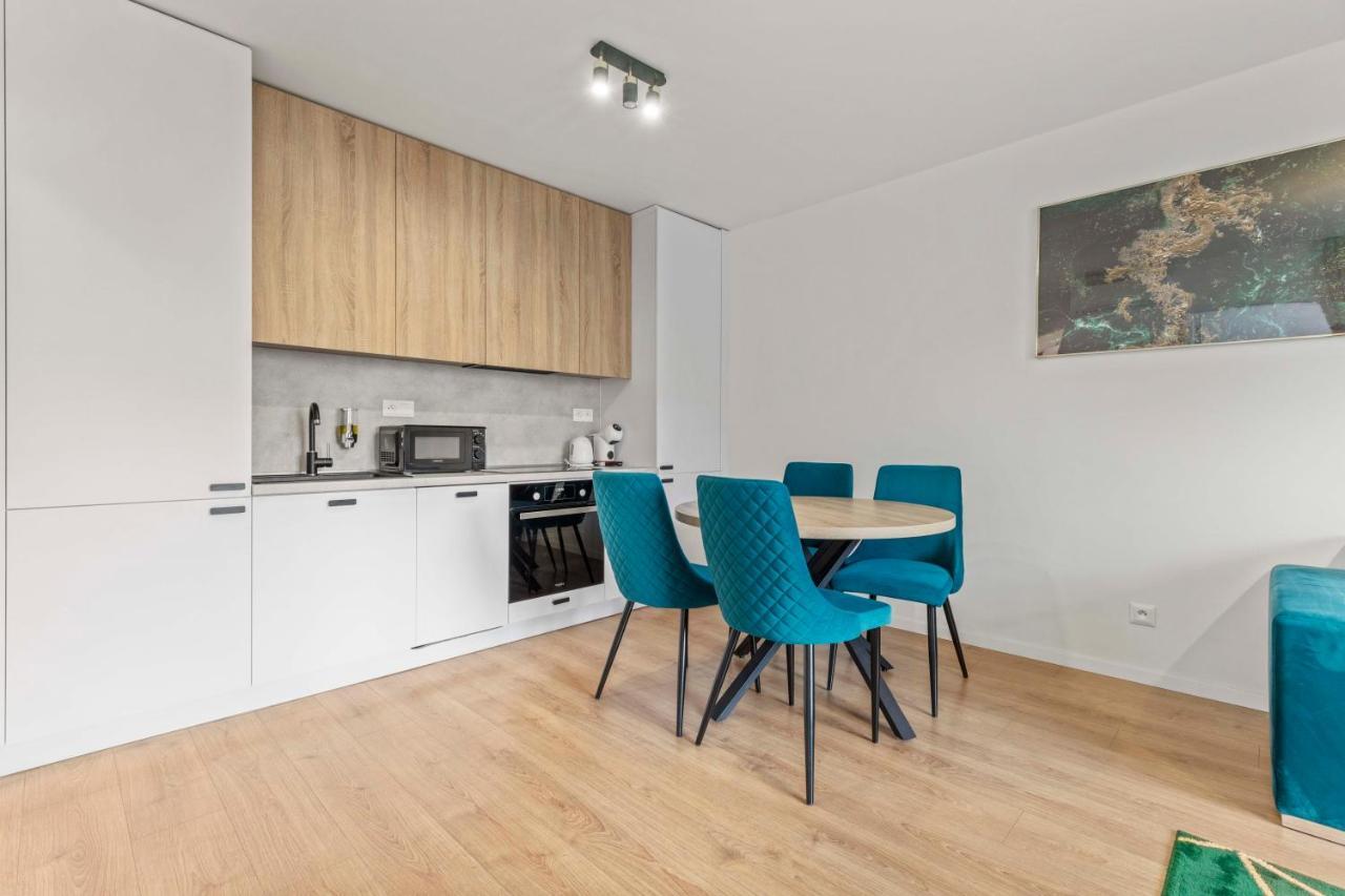 Lam Green - Ac -Balcony Pressburg Exterior foto